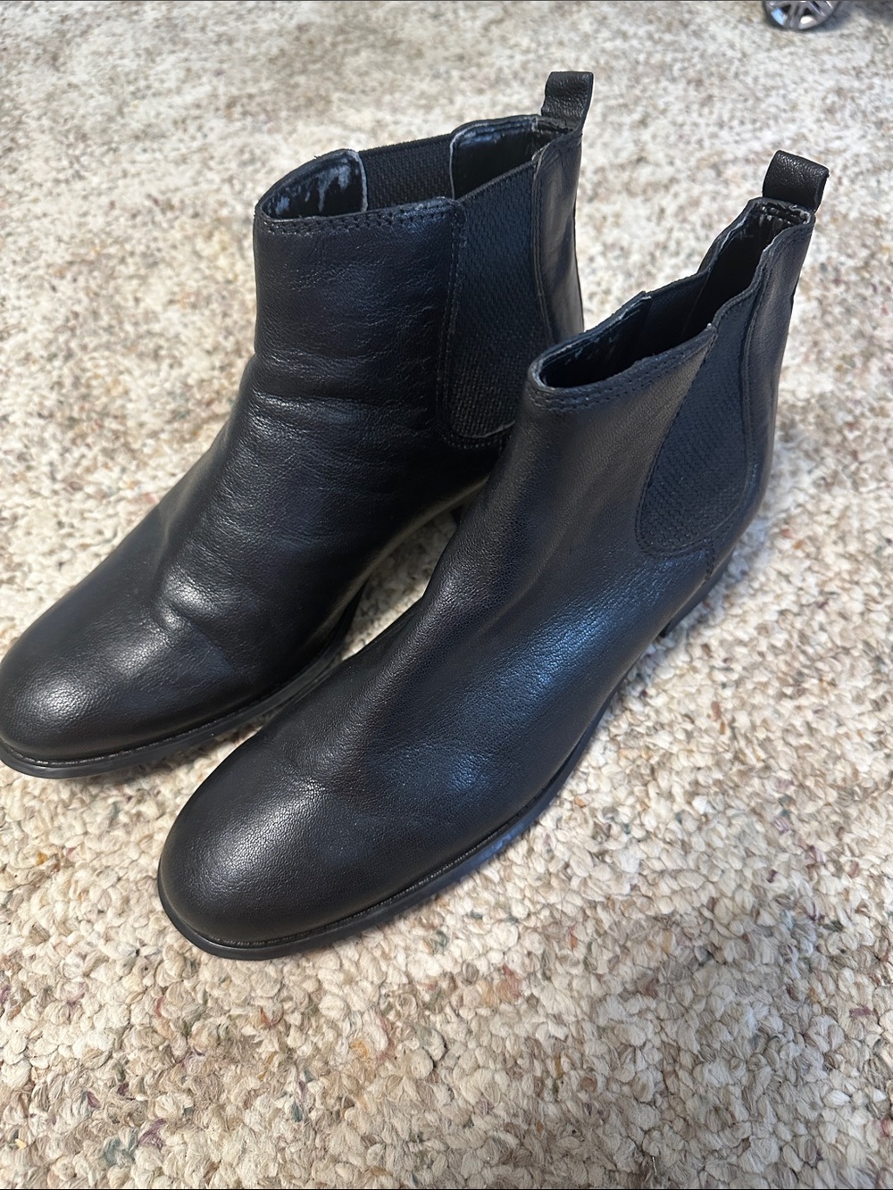 Nine West Women's Black Leather ankle boots size 10